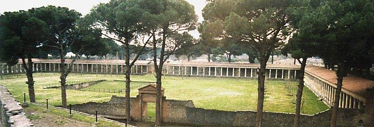 palestra_pompeii.jpg palestra_pompeii.jpg